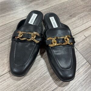 Steve Madden Black Mules with Gold Chain